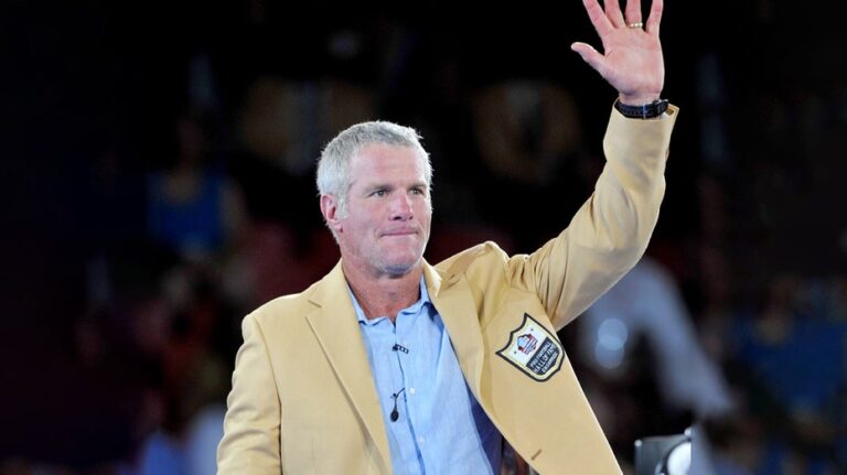 Super Bowl champion Brett Favre reflects on drive to compete, role concussions played during his career