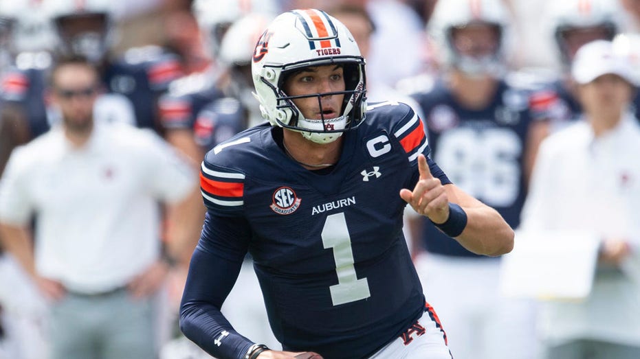 Auburn quarterback Payton Thorne says sports bettors have sent him Venmo requests asking for money after loss