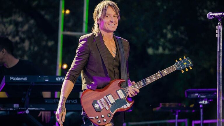 Keith Urban admits he was willing 'to do anything' to kickstart career