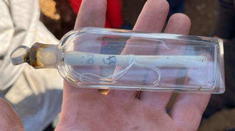 Researchers discover nearly 200-year-old message in a bottle: 'Absolutely magic moment'