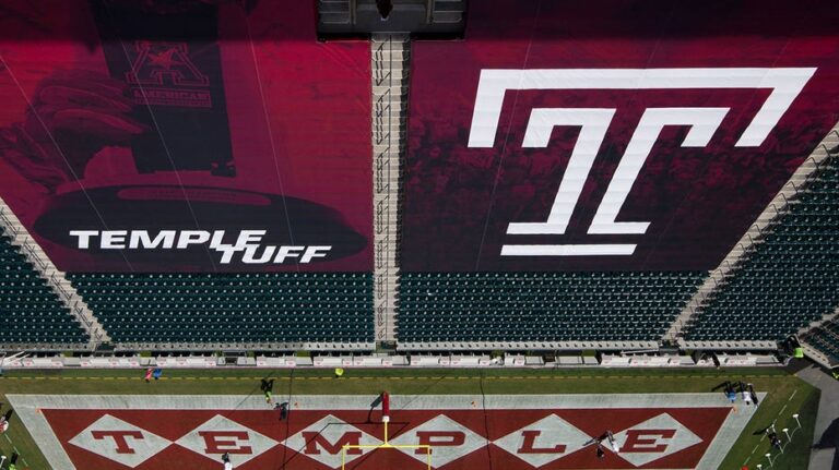 Temple kicker drills 64-yard field goal for second longest in modern FBS history