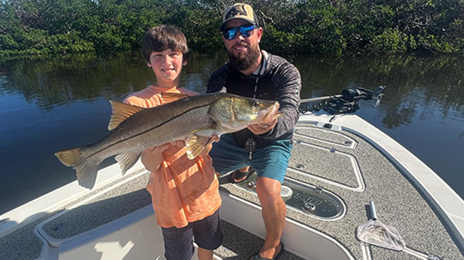 Florida fishing captain pulls off surprise boat trip for teen after single mom's Facebook plea