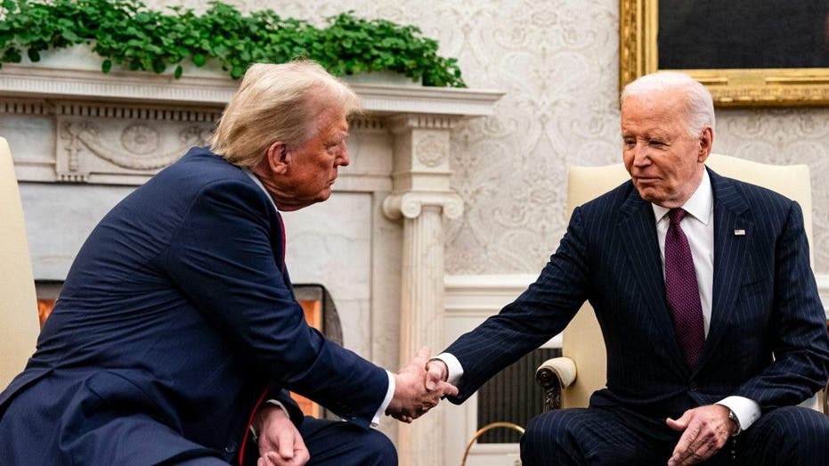 Trump thanks Biden for 'smooth transition' during White House meeting