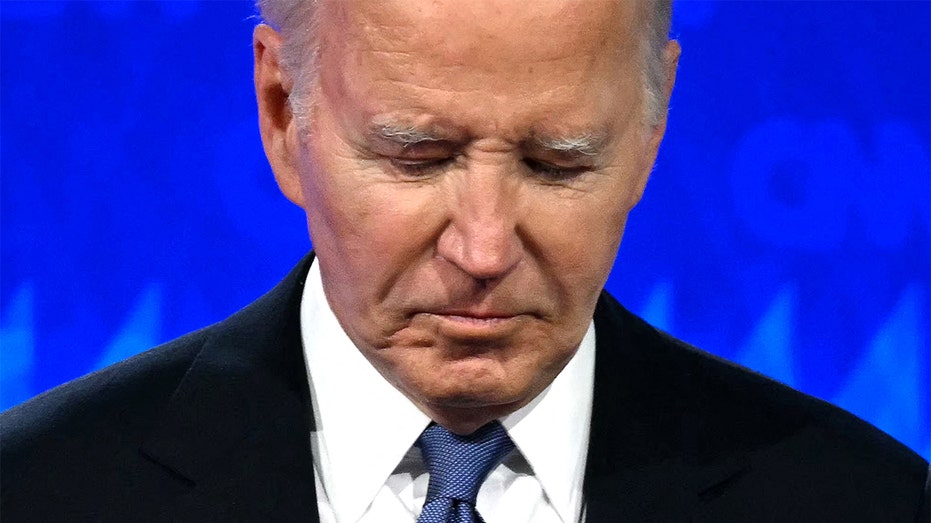 Democrats 'largely fine' with Biden's absence during shutdown talks: 'Little clamor for him to return'