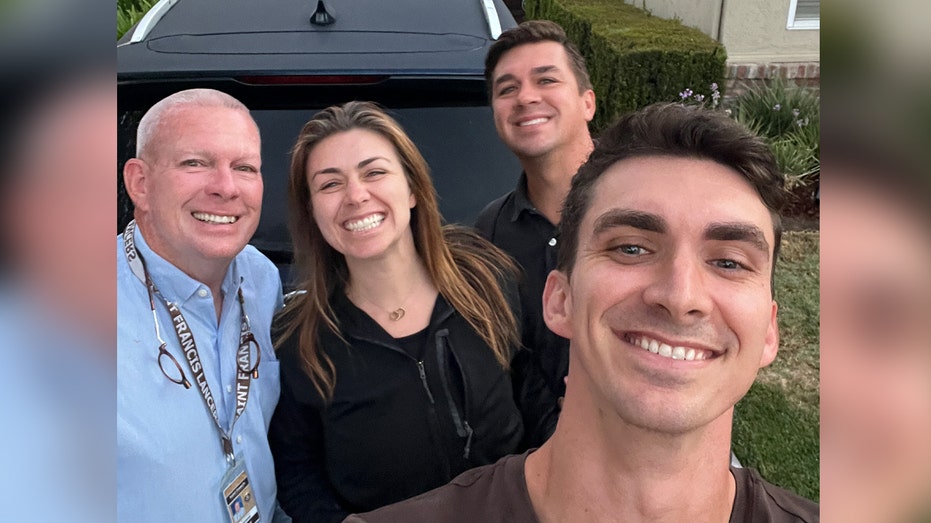 Dad surprised by his 3 kids with final family carpool before retirement