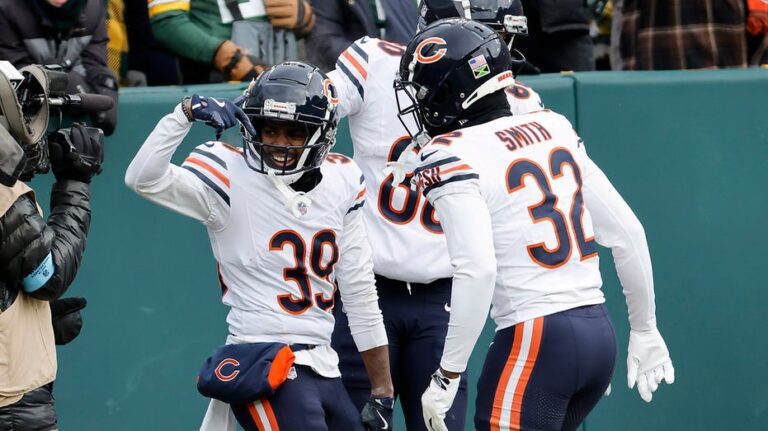 Bears shock Packers with punt return trickery for touchdown