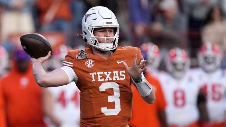 Texas' Quinn Ewers says he's focused on College Football Playoff semifinal, not personal future